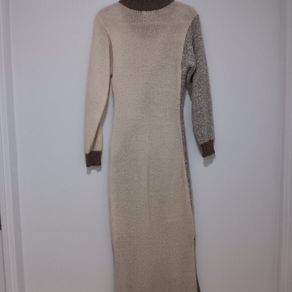 knit dress embellished with rhinestones & pearls - Small - Picture 3 of 4